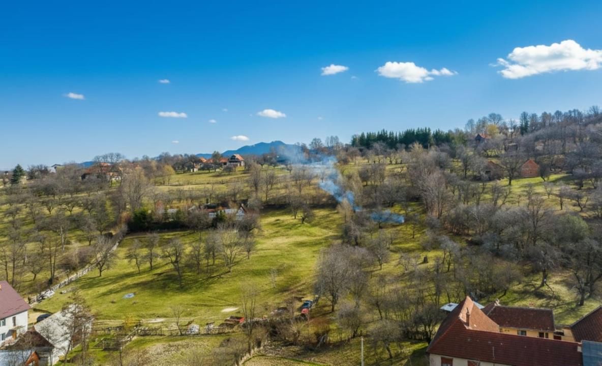 Teren de vânzare în Central, Bran – fotografia 3 din 14