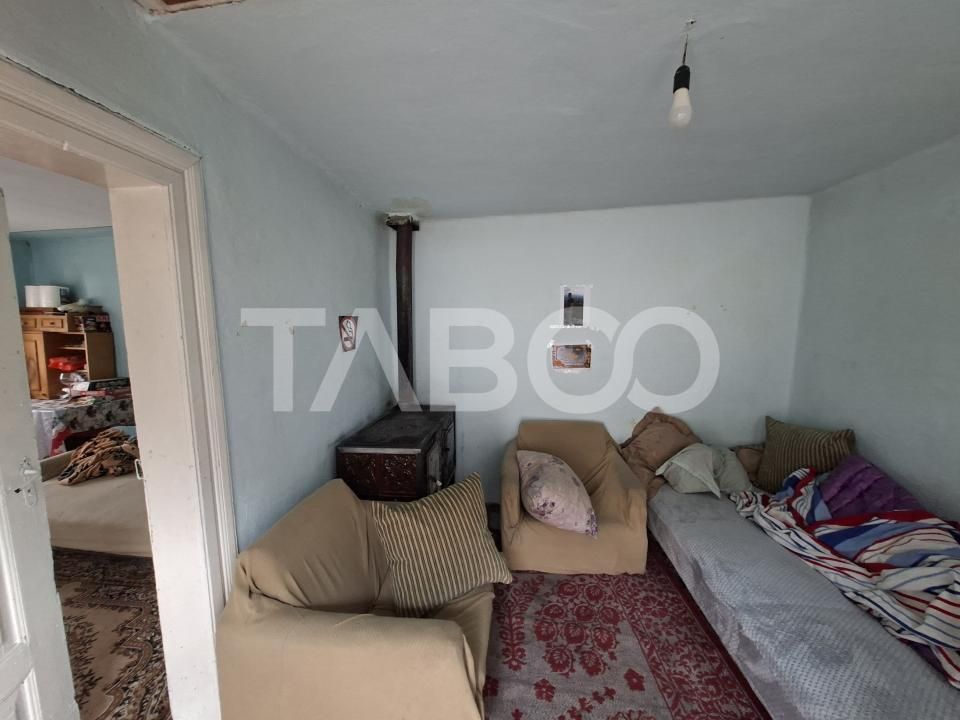 Casă cu 2 camere de vânzare în Poplaca – fotografia 6 din 16