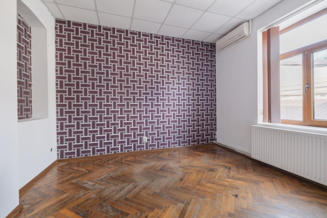 Casă cu 16 camere de vânzare în Peninsula, Constanța – fotografia 8 din 21