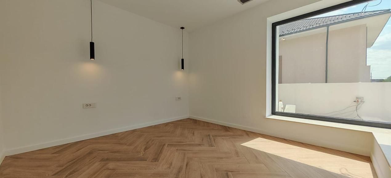 Casă cu 5 camere de vânzare în Tunari – fotografia 18 din 36