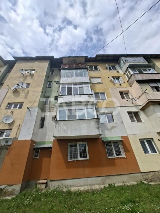 Apartament cu 2 camere de vânzare în Avrig – fotografia 16 din 17