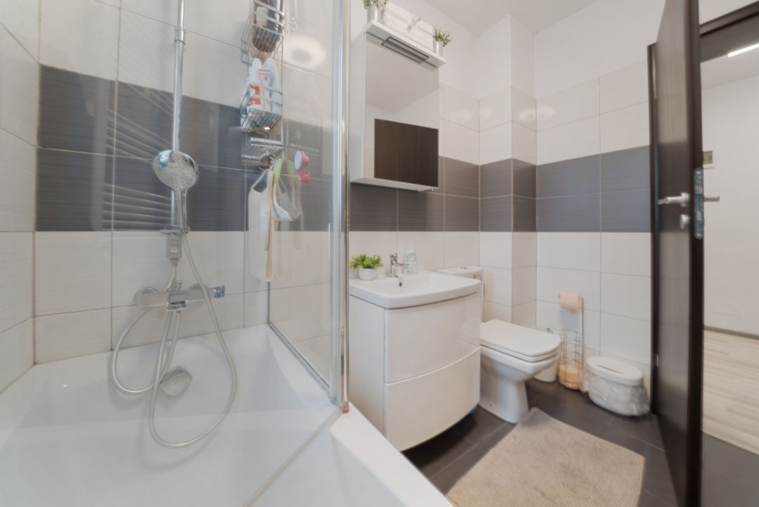 Casă cu 5 camere de vânzare în Chiajna – fotografia 17 din 24