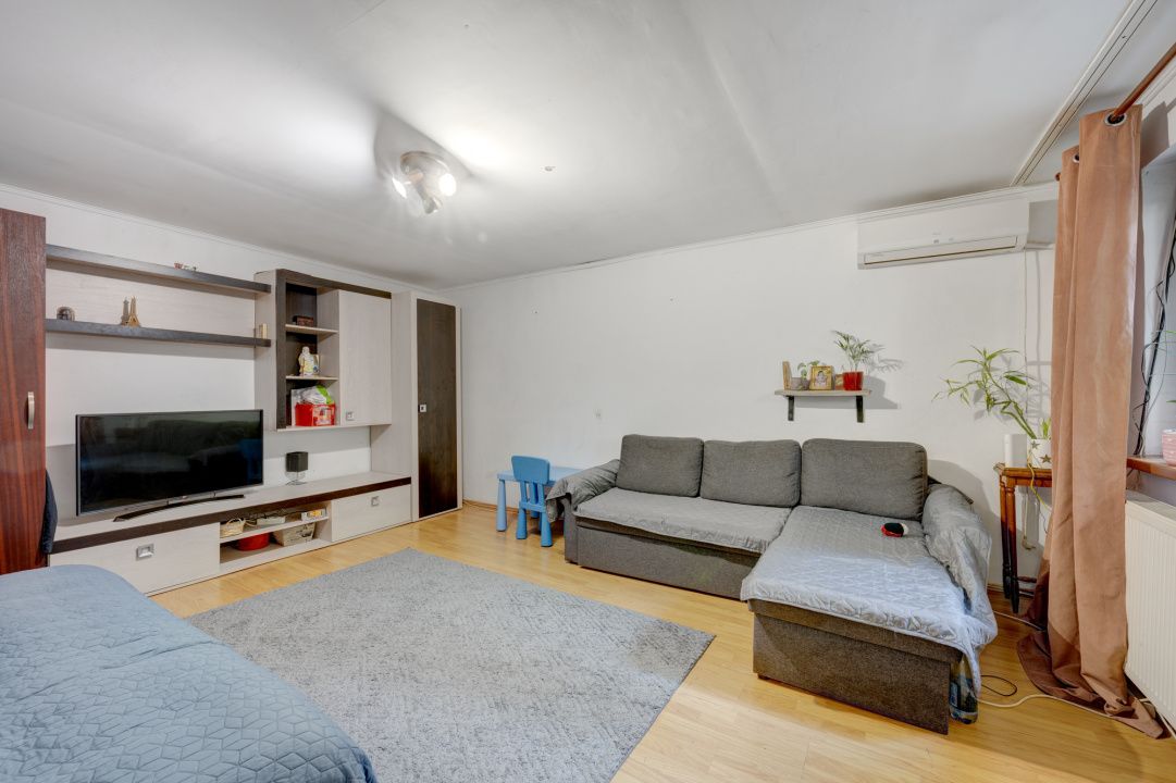 Casă cu 4 camere de vânzare în Rahova, București – fotografia 2 din 33