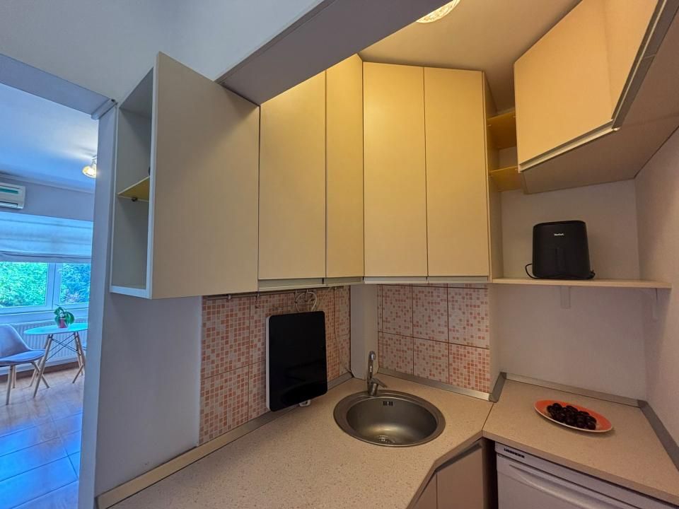 Garsonieră cu 1 cameră de închiriat în Floreasca, București – fotografia 8 din 12