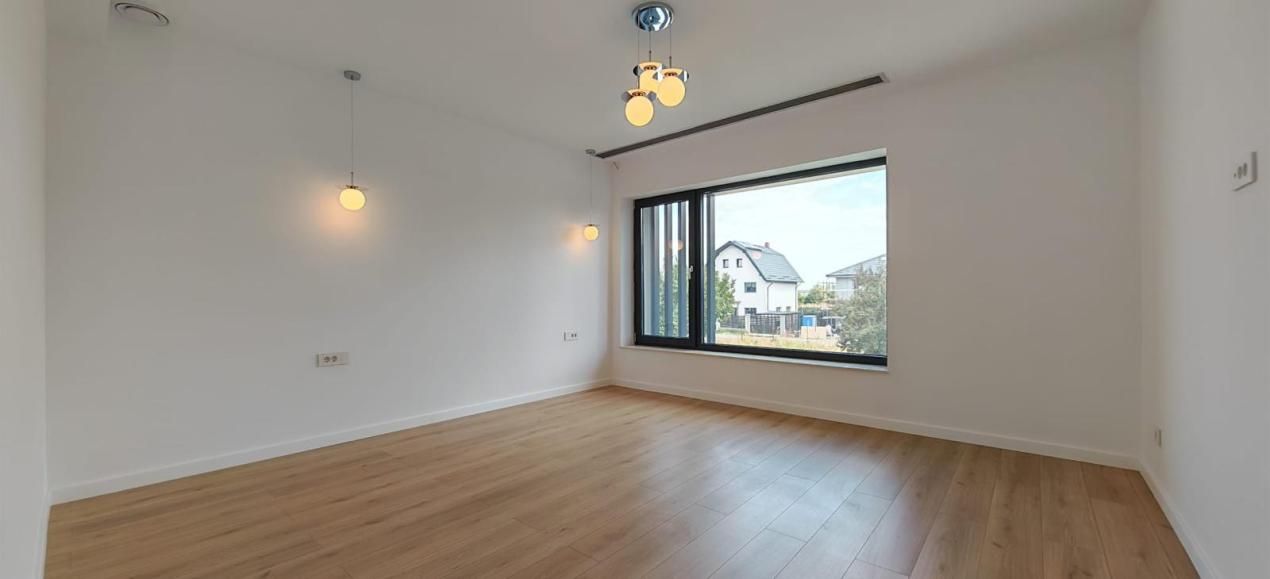 Casă cu 5 camere de vânzare în Tunari – fotografia 5 din 36
