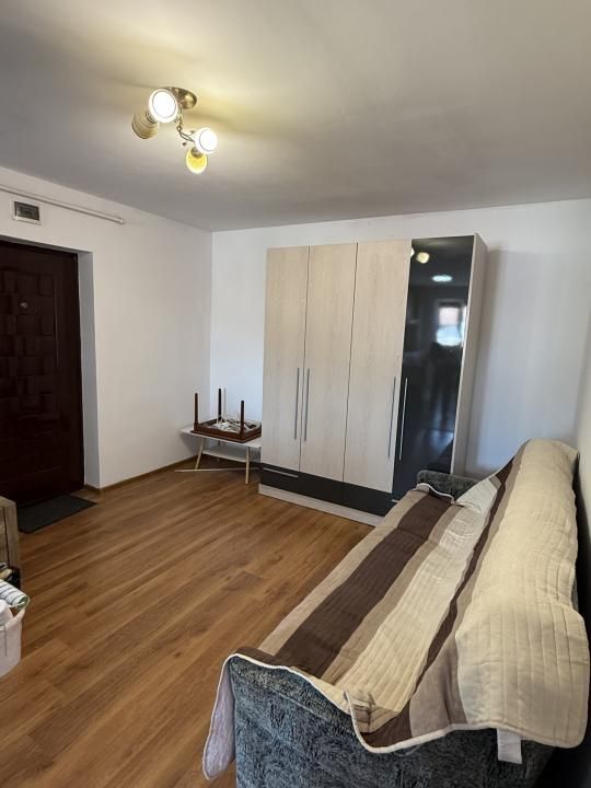 Apartament cu 3 camere de vânzare în Florilor, Florești – fotografia 10 din 18