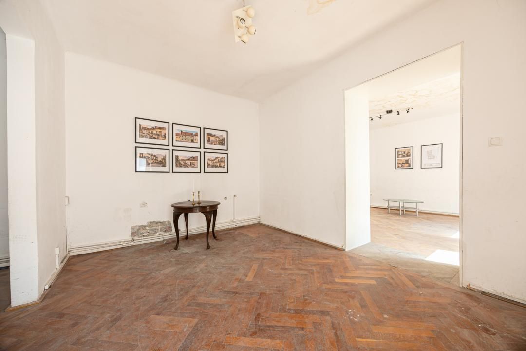 Casă cu 10 camere de vânzare în Ultracentral, Brașov – fotografia 14 din 30