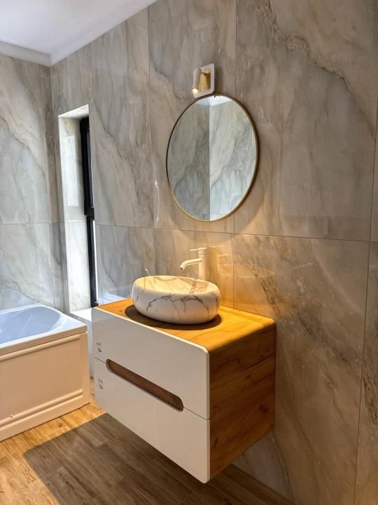 Casă cu 4 camere de vânzare în Central, Tunari – fotografia 2 din 28