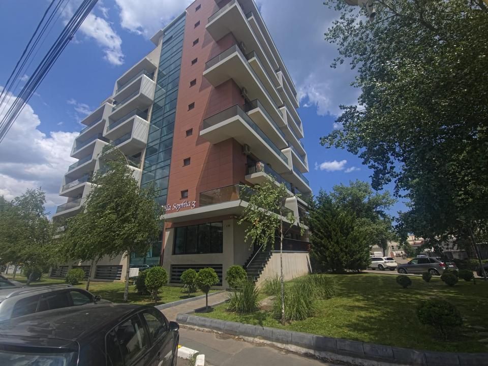 Apartament cu 2 camere de vânzare în Central, Mamaia – fotografia 2 din 26
