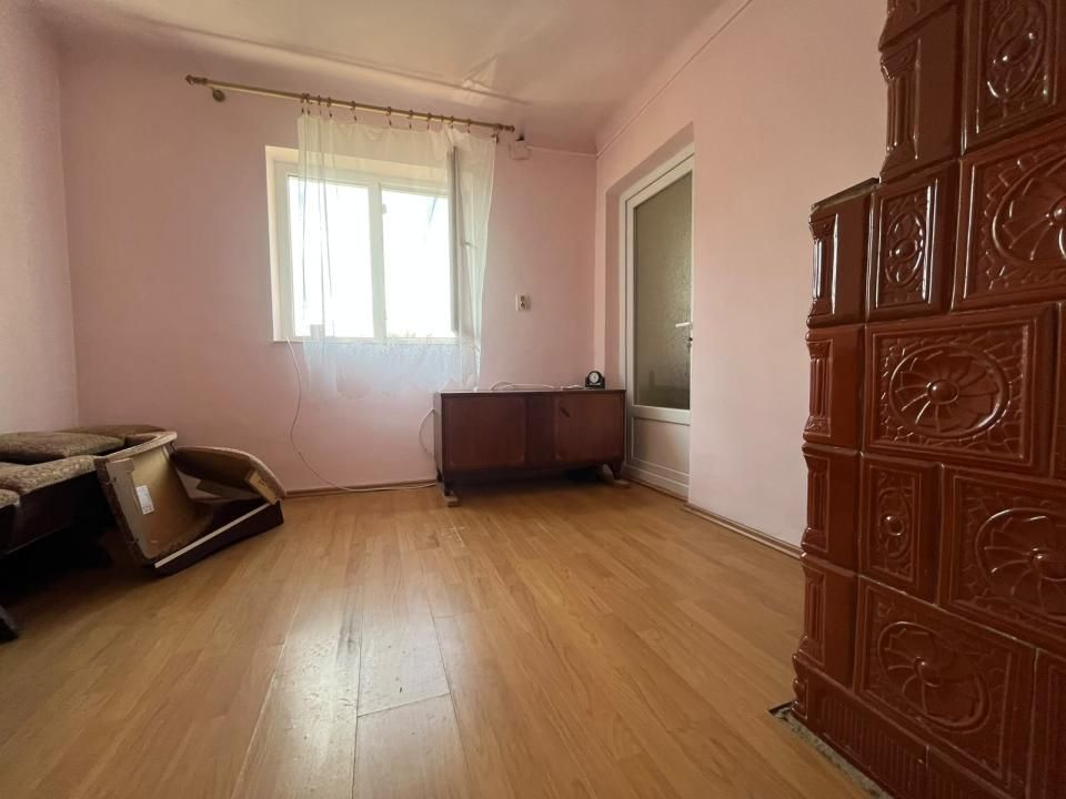 Casă cu 3 camere de vânzare în Periferie, Pucioasa – fotografia 11 din 20