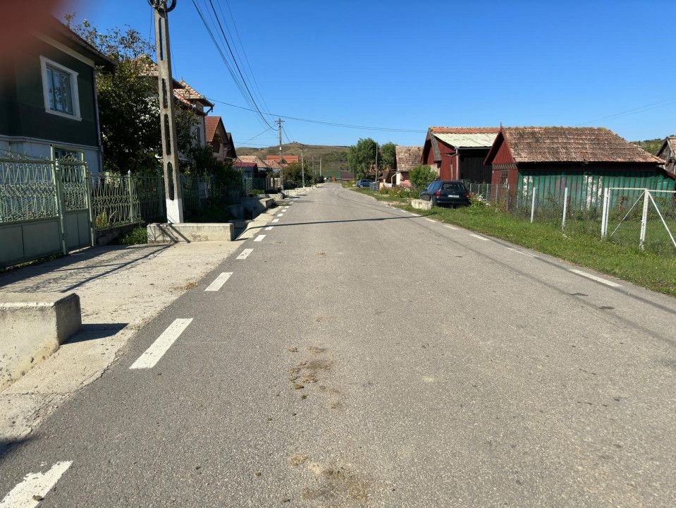 Casă cu 4 camere de vânzare în Exterior Sud, Jucu de Sus – fotografia 3 din 8