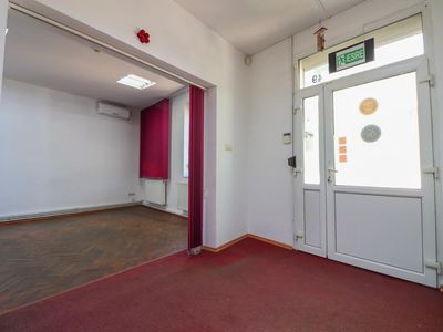 Casă cu 9 camere de închiriat în Tei, București – fotografia 5 din 22