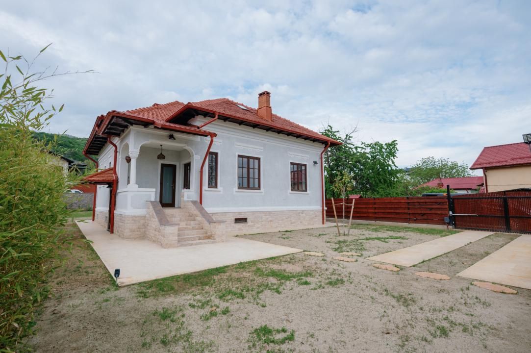 Casă cu 4 camere de vânzare în Central, Ștefănești – fotografia 19 din 64