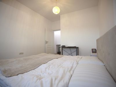 Apartament cu 3 camere de vânzare în Cug, Iași – fotografia 5 din 16