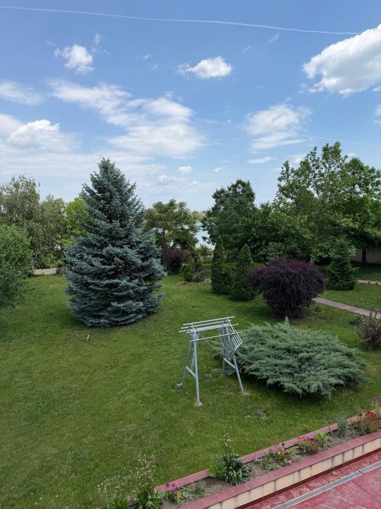 Casă cu 13 camere de vânzare în Exterior Est, Crevedia – fotografia 18 din 54