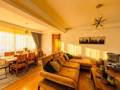 Casă cu 5 camere de vânzare în Corbeanca – fotografia 3 din 21