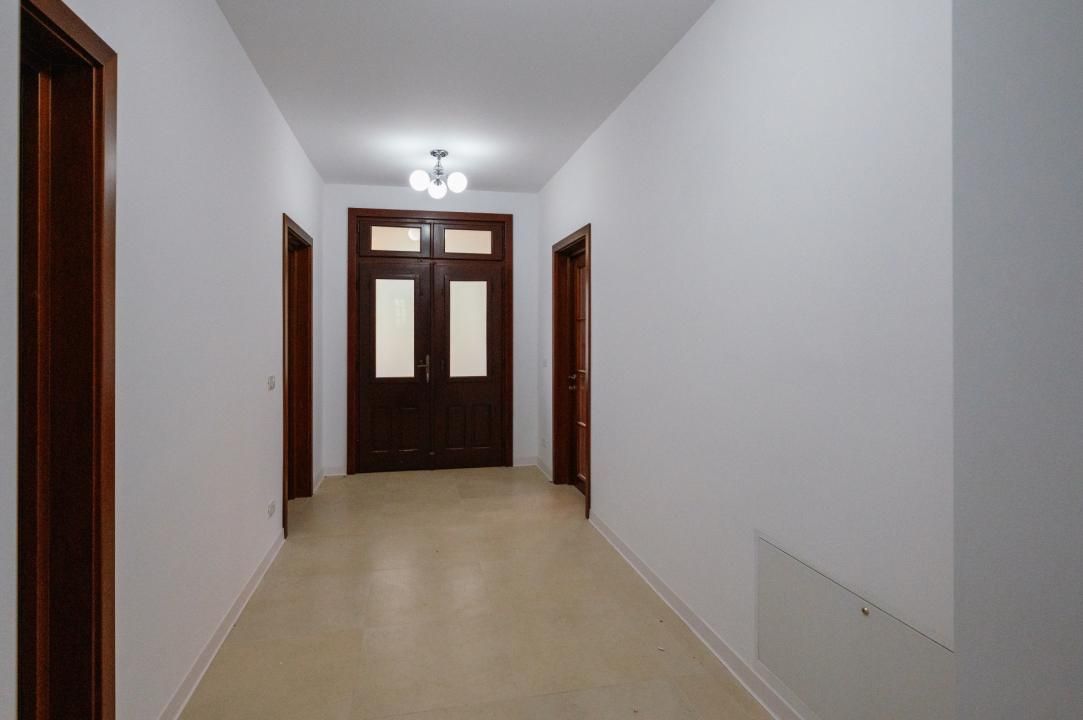 Casă cu 4 camere de vânzare în Central, Ștefănești – fotografia 9 din 64