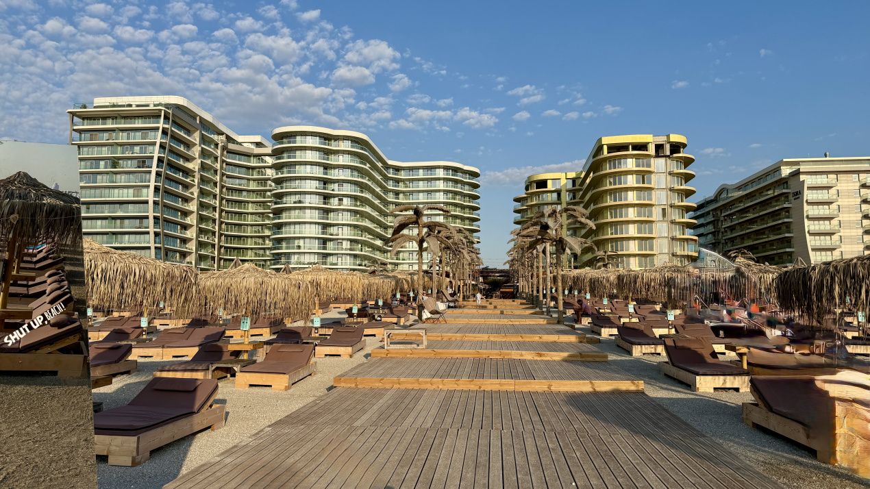 Apartament cu 3 camere de vânzare în Mamaia – fotografia 8 din 57