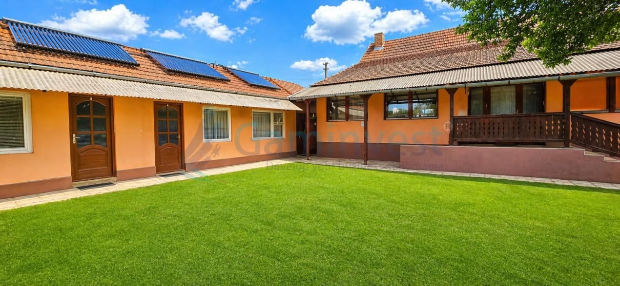 Proprietate cu 10 camere de vânzare în Central, Remetea – fotografia 6 din 24