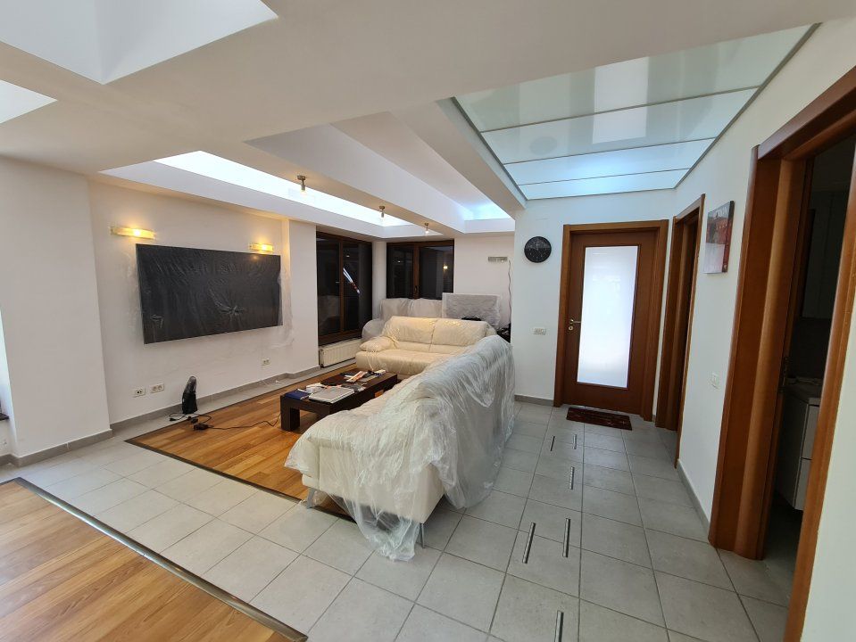 Casă cu 5 camere de vânzare în Mogoșoaia – fotografia 6 din 21