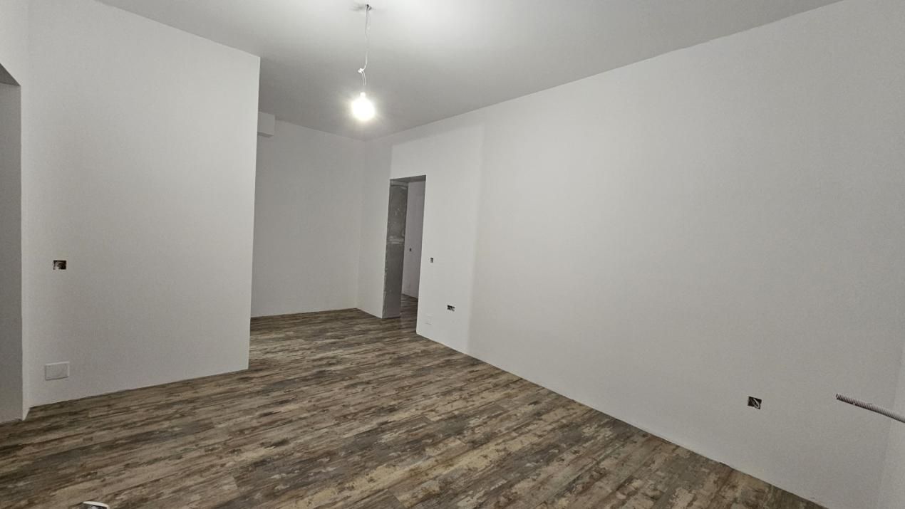 Apartament cu 3 camere de vânzare în Crângași, București – fotografia 16 din 19