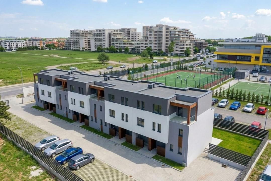 Casă cu 5 camere de vânzare în Pipera, București – fotografia 8 din 26