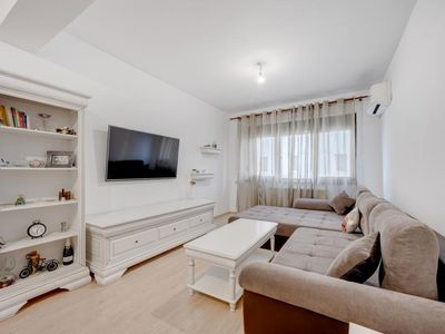 Apartament cu 2 camere de vânzare în 1 Decembrie 1918, București – fotografia 2 din 14