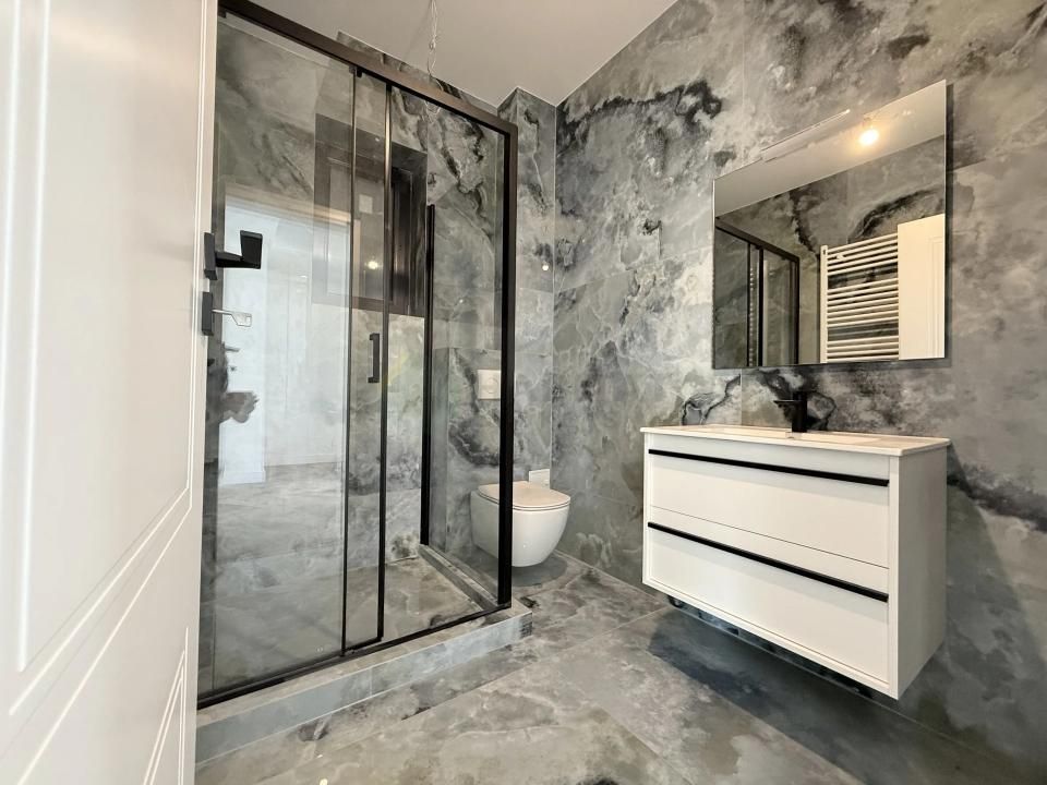 Casă cu 5 camere de vânzare în Tunari – fotografia 3 din 23