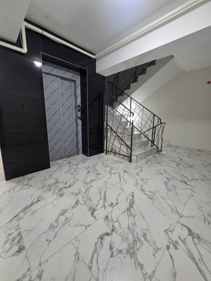 Apartament cu 2 camere de vânzare în Universitate, Constanța – fotografia 3 din 13