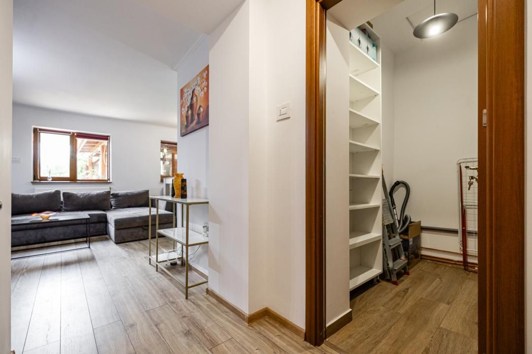Casă cu 4 camere de vânzare în Central, Dumbrăvița – fotografia 18 din 40
