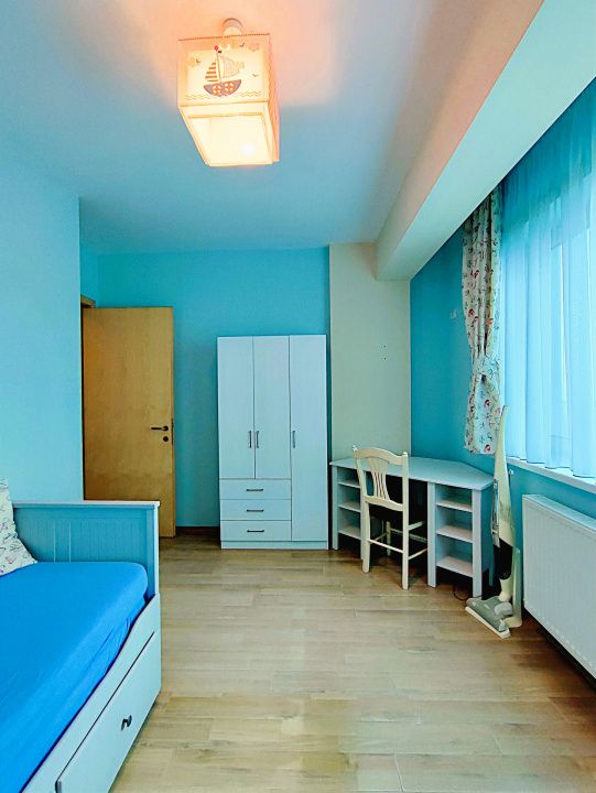Apartament cu 3 camere de vânzare în Central, Mamaia-Sat – fotografia 15 din 27