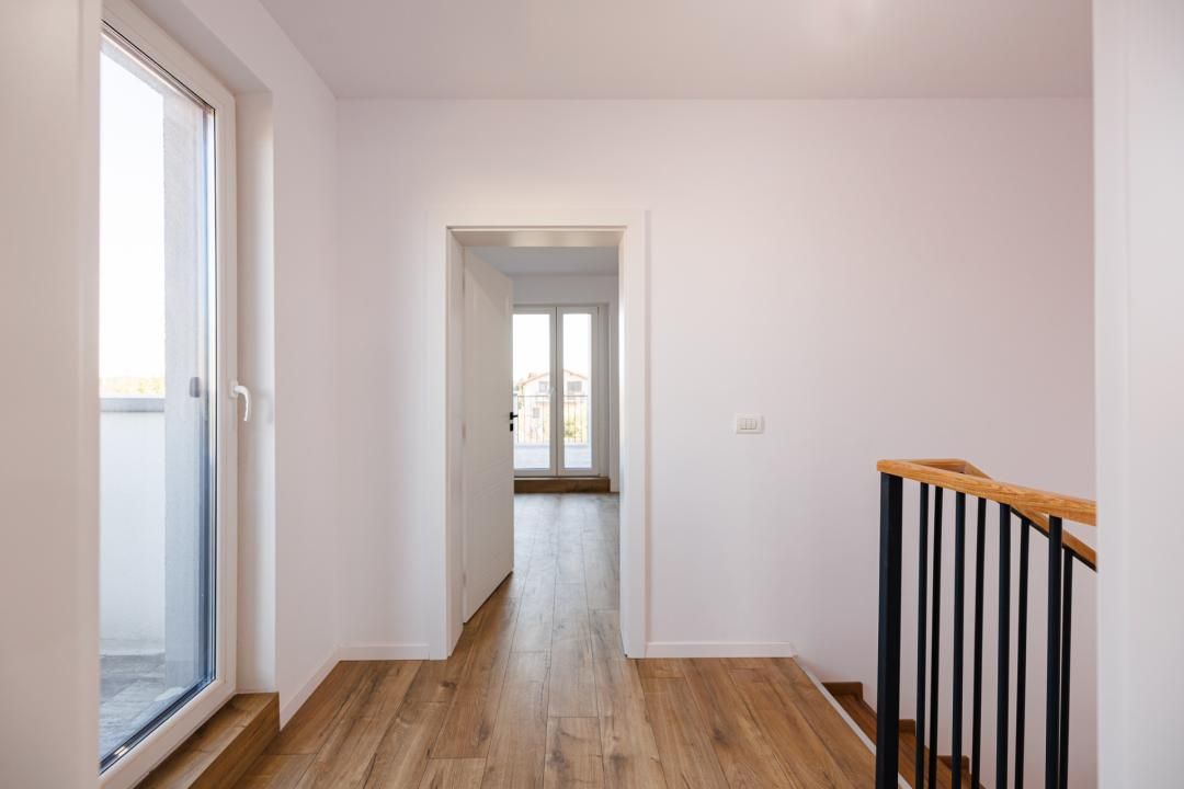 Casă cu 4 camere de vânzare în Moșnița Nouă – fotografia 31 din 56