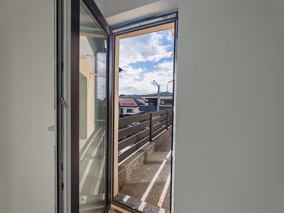 Casă cu 6 camere de vânzare în Tunari – fotografia 13 din 20