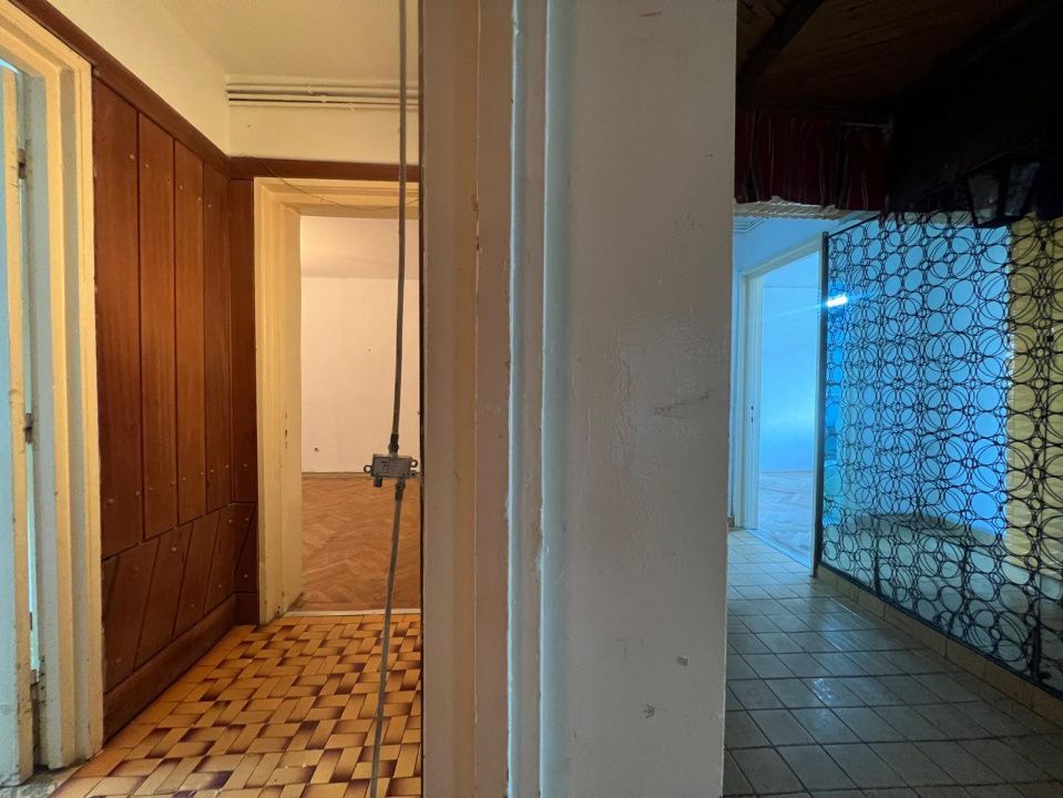 Apartament cu 3 camere de vânzare în Tomis II, Constanța – fotografia 23 din 25