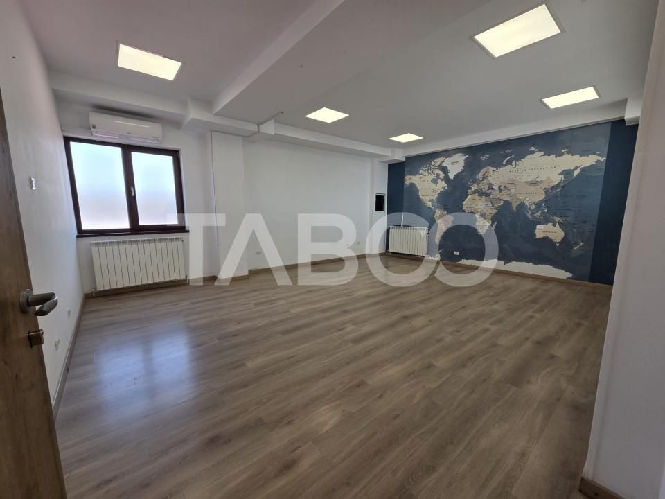 Spațiu de birouri cu 14 camere de închiriat în Făgăraș – fotografia 5 din 14
