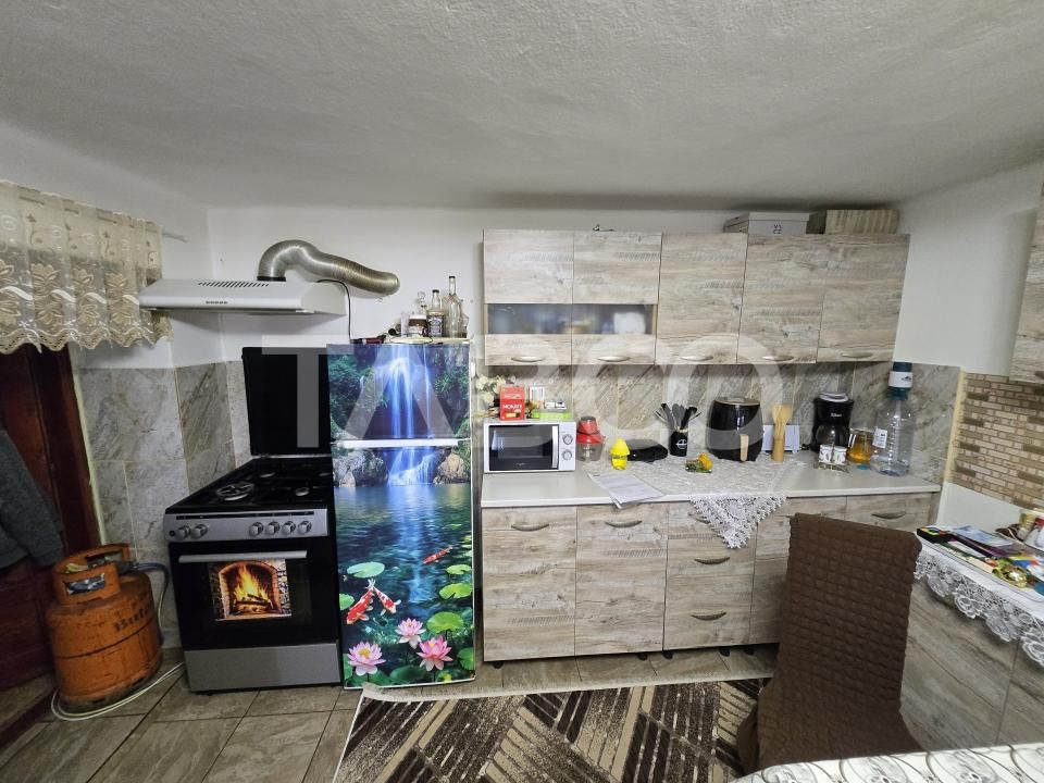 Casă cu 5 camere de vânzare în Vurpar – fotografia 17 din 26