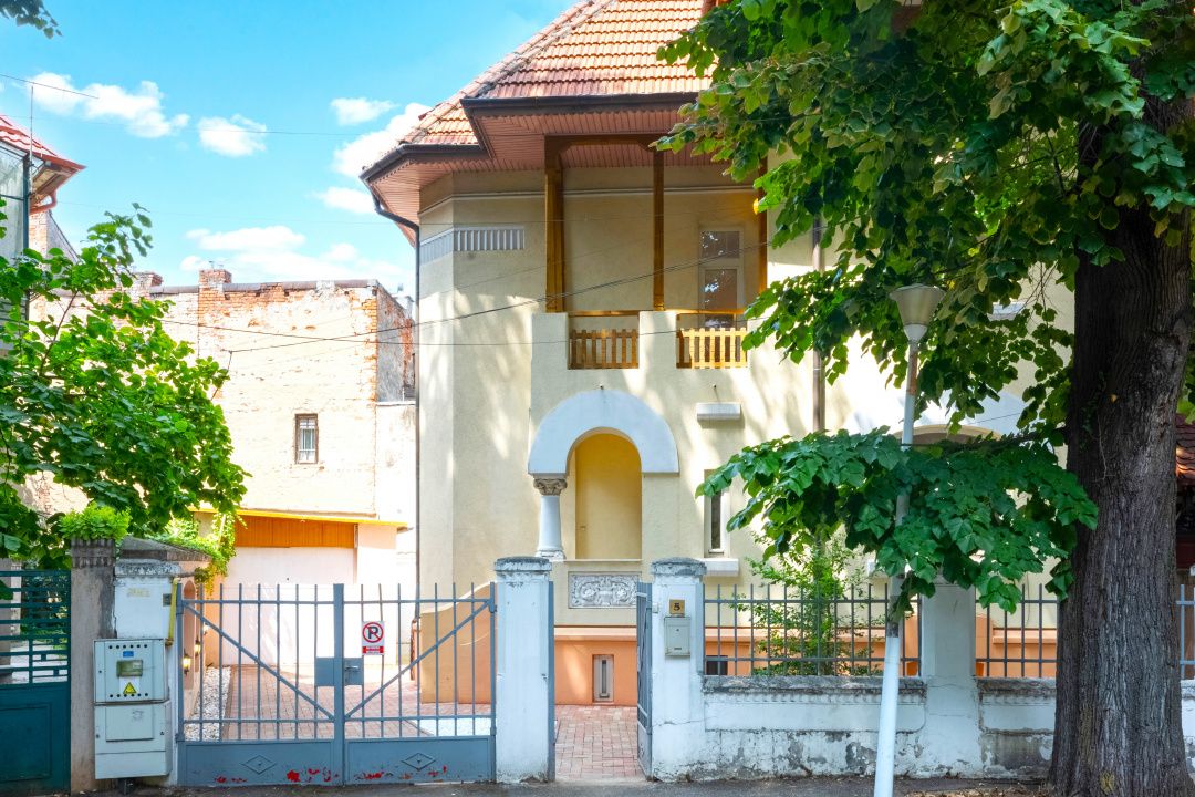 Casă cu 8 camere de vânzare în Kiseleff, București – fotografia 35 din 38