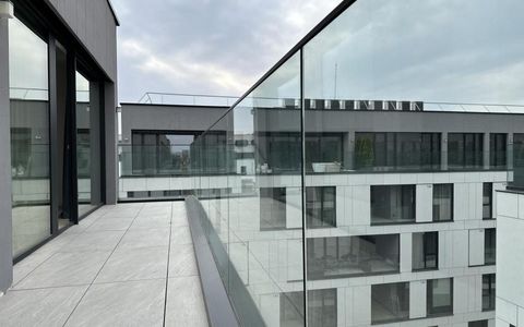 Apartament cu 5 camere de închiriat în Pipera, București