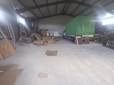 Spațiu industrial cu 2 camere de închiriat în Palas, Constanța – fotografia 3 din 6