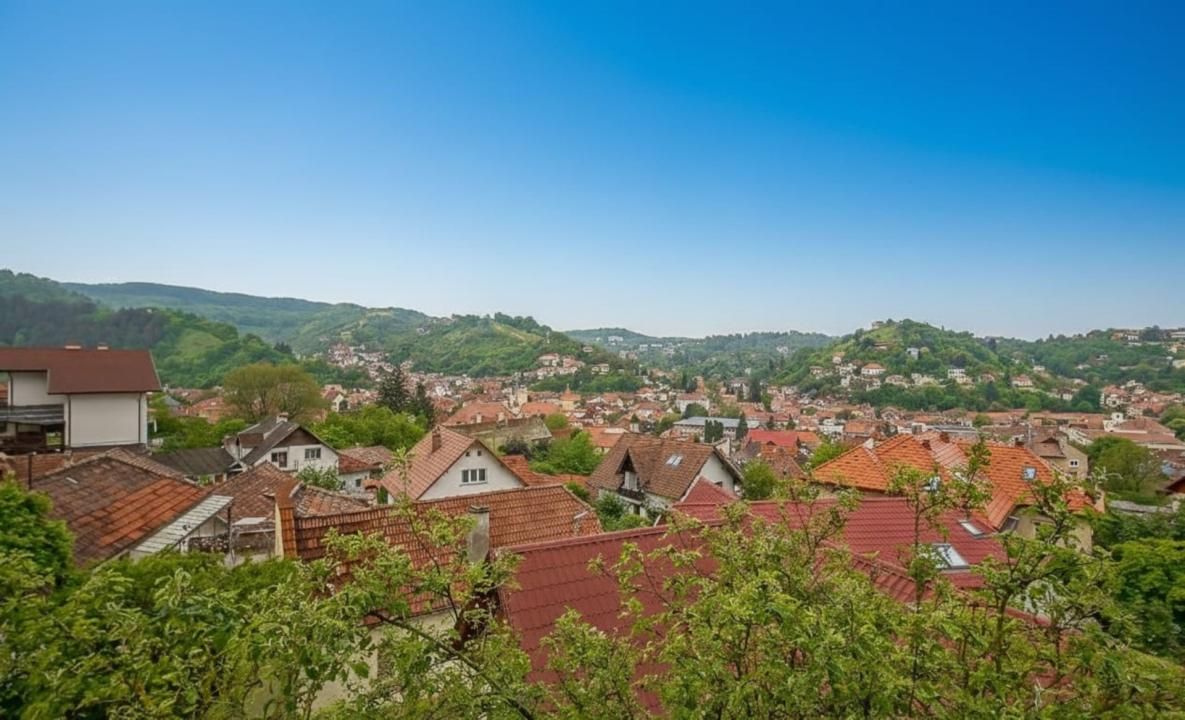 Casă cu 5 camere de vânzare în Schei, Brașov – fotografia 1 din 31