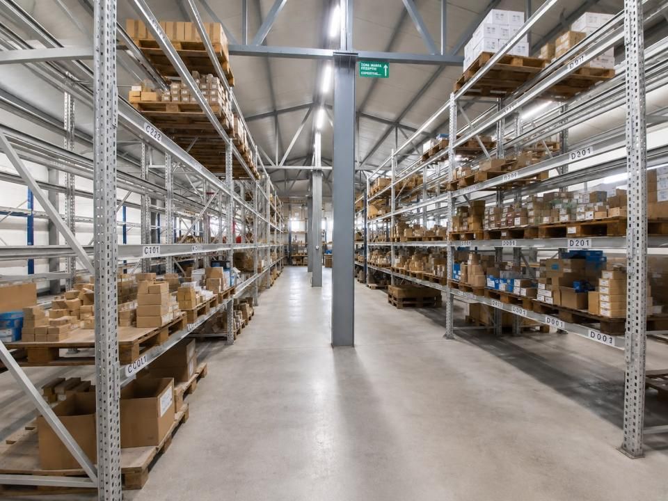 Spațiu industrial cu 1 cameră de închiriat în Nord, Bors – fotografia 10 din 10