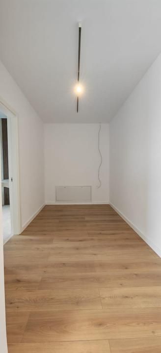 Casă cu 5 camere de vânzare în Tunari – fotografia 17 din 36