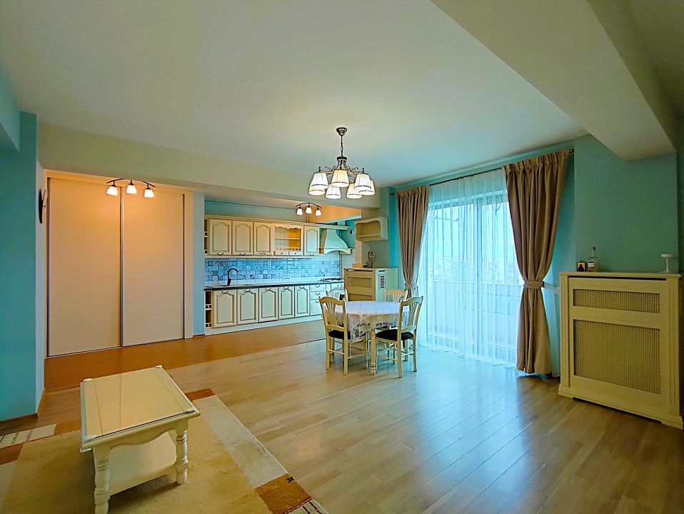 Apartament cu 3 camere de vânzare în Central, Mamaia-Sat – fotografia 6 din 27