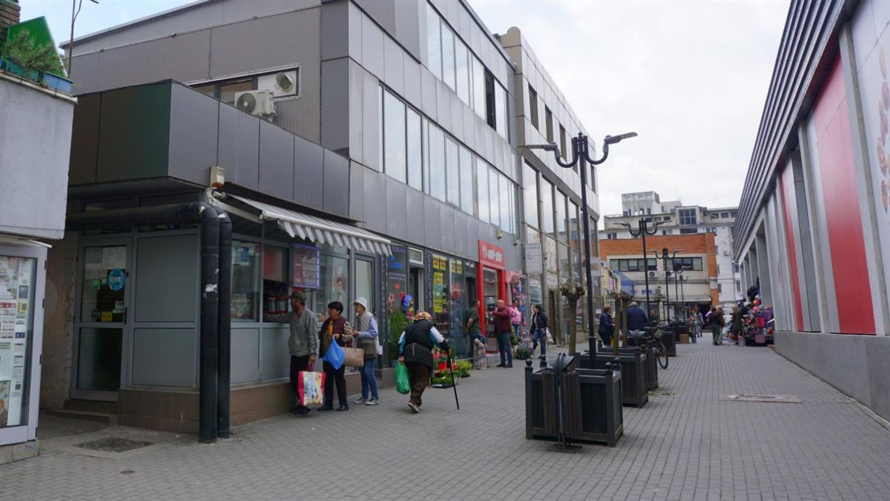 Spațiu comercial cu 2 camere de închiriat în Ultracentral, Râmnicu Vâlcea – fotografia 11 din 11