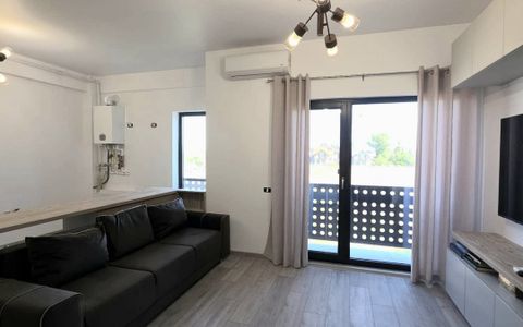 Apartament cu 2 camere de vânzare în Nord, Mamaia-Sat