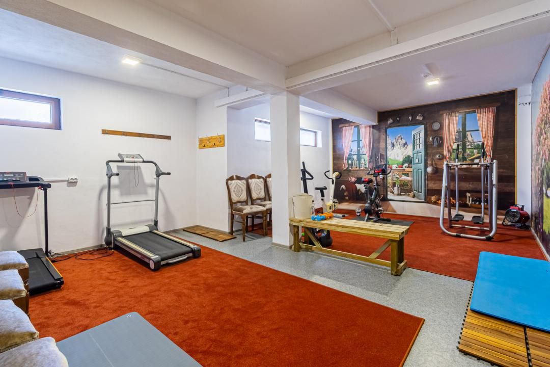 Hotel / pensiune cu 17 camere de vânzare în Sambata de Jos – fotografia 12 din 29