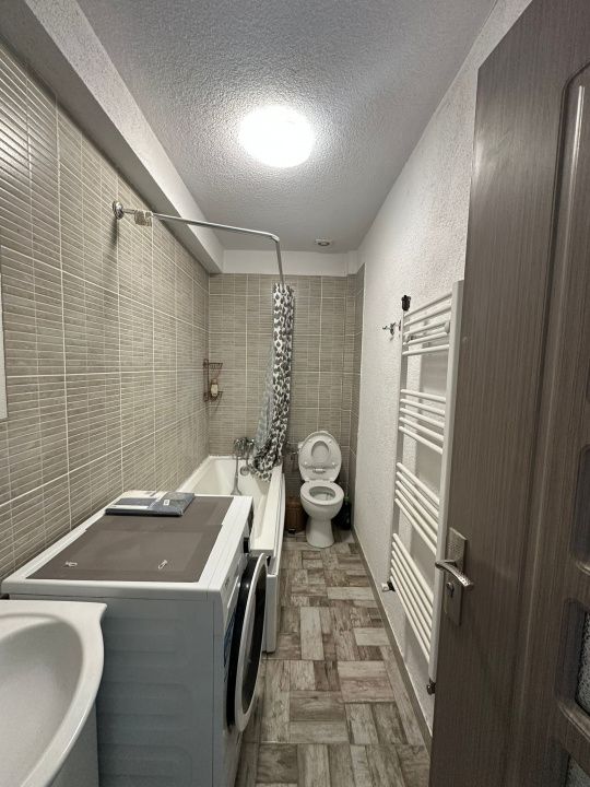 Casă cu 3 camere de vânzare în Sud, Bragadiru – fotografia 12 din 16