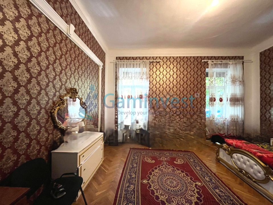 Casă cu 4 camere de vânzare în Oradea – fotografia 11 din 13