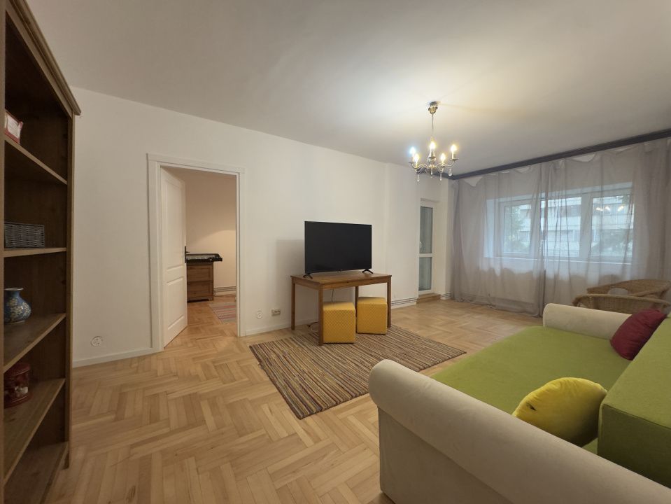 Apartament cu 2 camere de vânzare în Mioritei, Bacău – fotografia 1 din 11