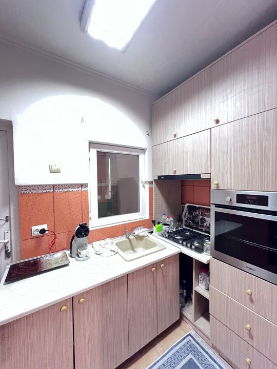 Casă cu 4 camere de vânzare în Rahova, București – fotografia 3 din 11
